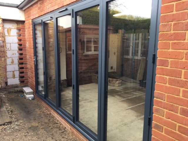 bifold-shop-bifold-doors-15