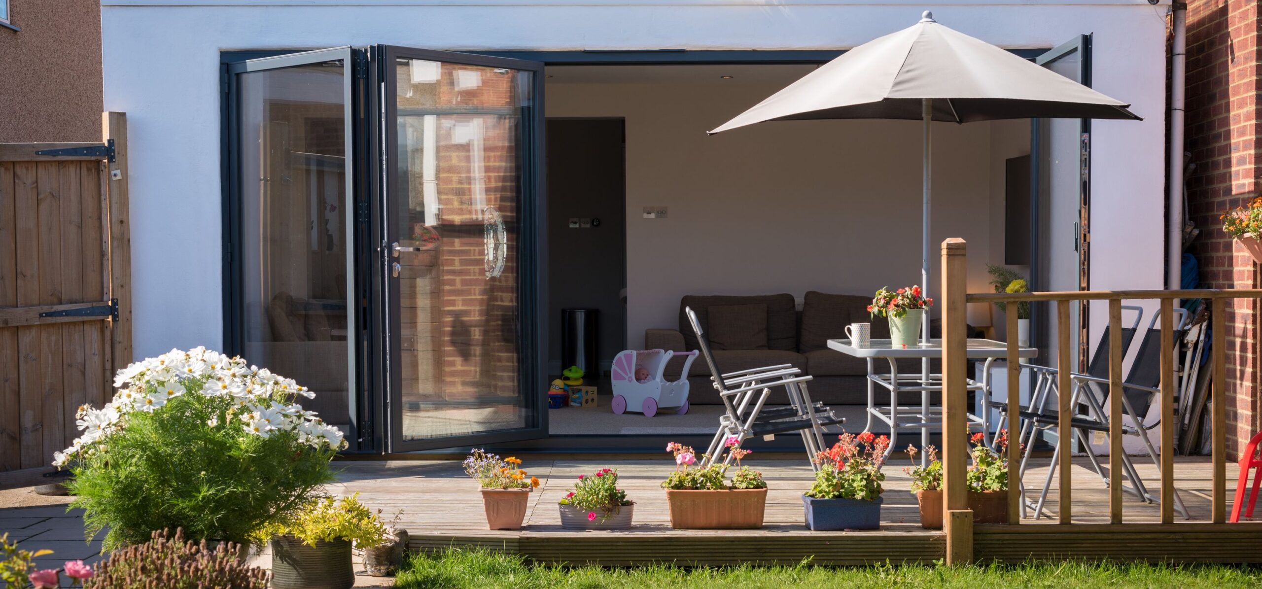 bifold door